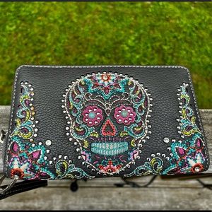 Montana West Skull Wristlet / Wallet